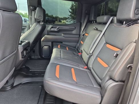 Certified 2026 GMC Sierra 1500 AT4 w/ AT4 Premium Package AWD/4WD image 39