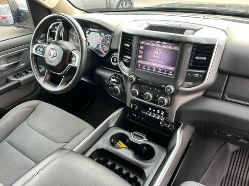 Used 2019 RAM 1500 Big Horn image 22