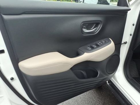 Used 2024 Honda HR-V LX image 22