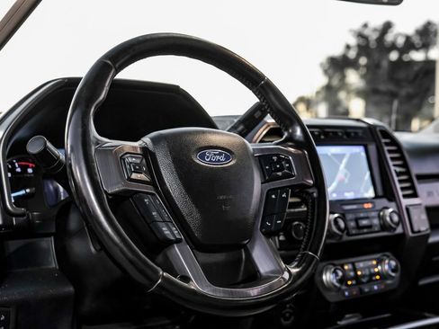 Used 2020 Ford F250 Limited image 12