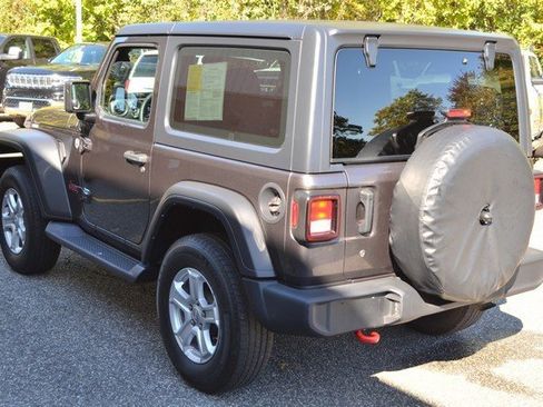 Used 2021 Jeep Wrangler Sport image 6