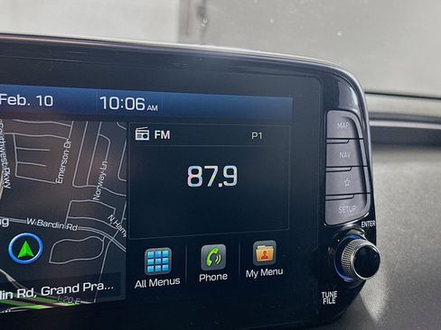 Used 2020 Hyundai Santa Fe Limited image 21