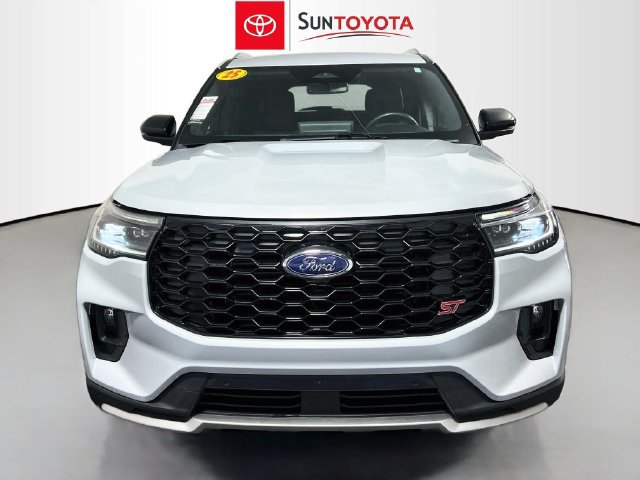 Used 2025 Ford Explorer Platinum w/ LUX Leather Package AWD/4WD image 8