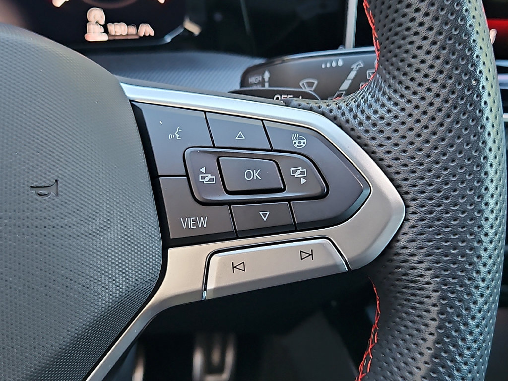 Certified 2025 Volkswagen GTI SE FWD image 26