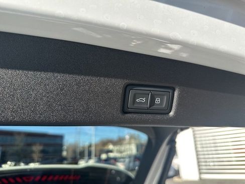 New 2025 Audi Q5 Premium Plus image 14