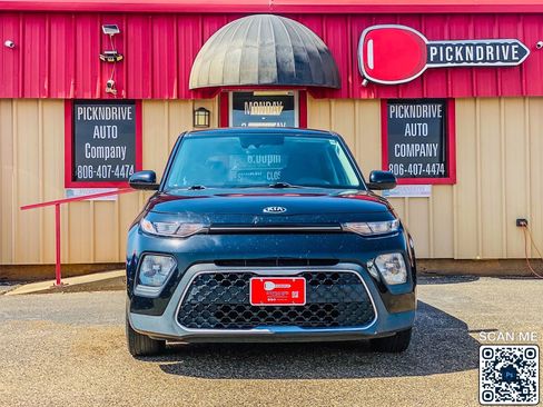 Used 2020 Kia Soul S image 3