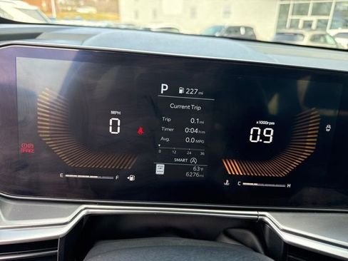 Certified 2026 Kia Sorento S w/ S Panoramic Sunroof Package image 25