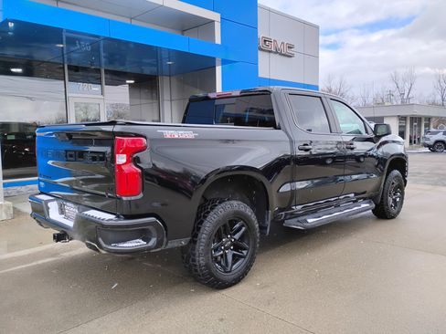 Used 2020 Chevrolet Silverado 1500 LT Trail Boss image 35
