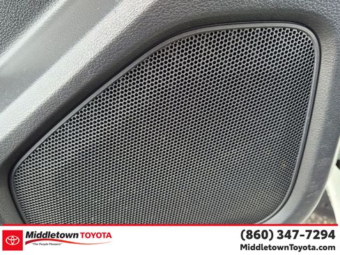 Used 2022 Nissan Frontier S w/ Technology Package AWD/4WD image 13