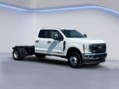 New 2024 Ford F350 XL w/ XL Chrome Package