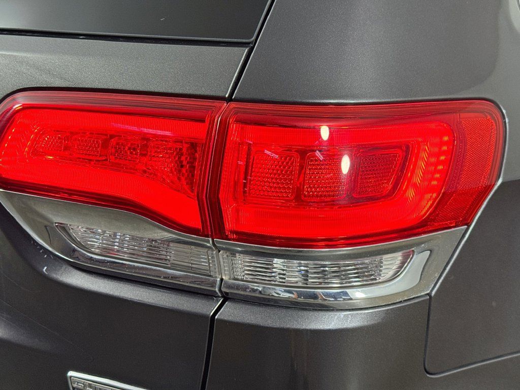 Used 2014 Jeep Grand Cherokee Summit AWD/4WD image 33