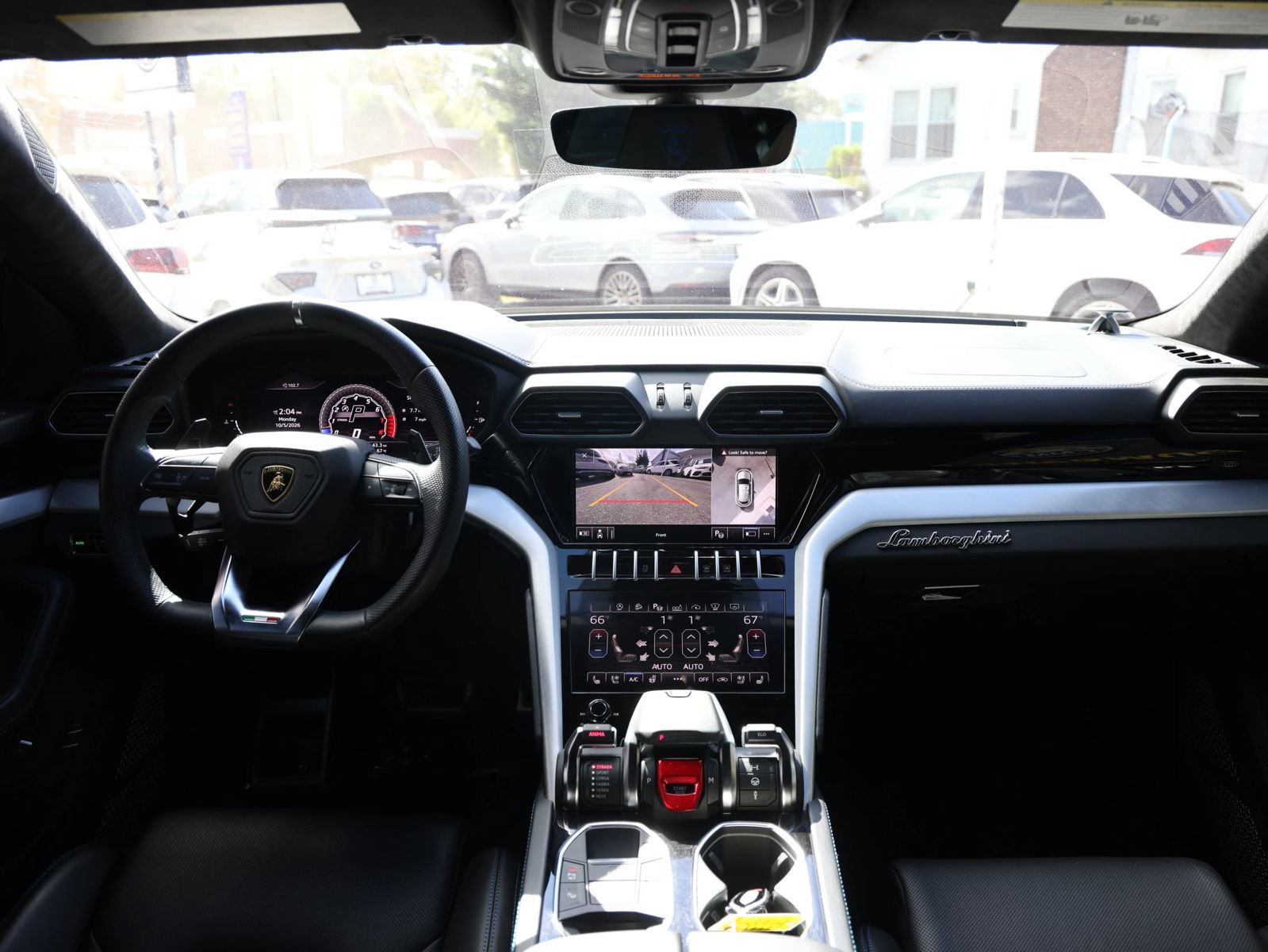 Used 2021 Lamborghini Urus AWD/4WD image 27