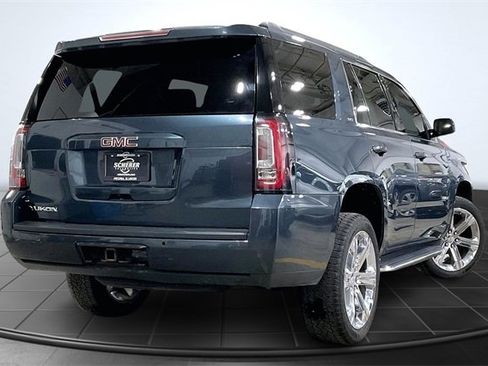 Used 2019 GMC Yukon SLT image 2