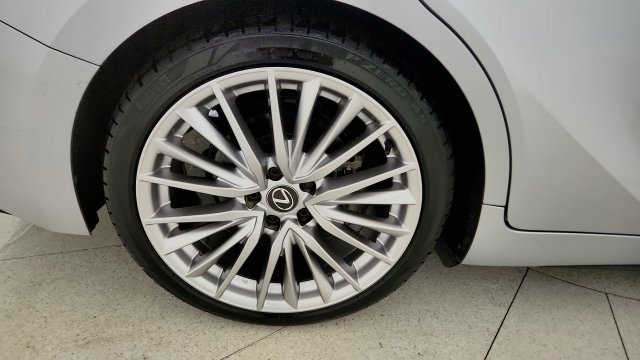 Used 2023 Lexus IS 300 w/ Premium Package RWD image 76