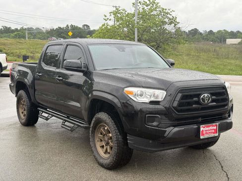 Used 2023 Toyota Tacoma SR AWD/4WD image 1