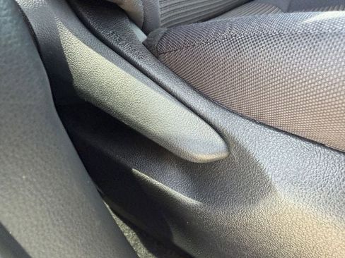 Certified 2024 Toyota Highlander LE image 27