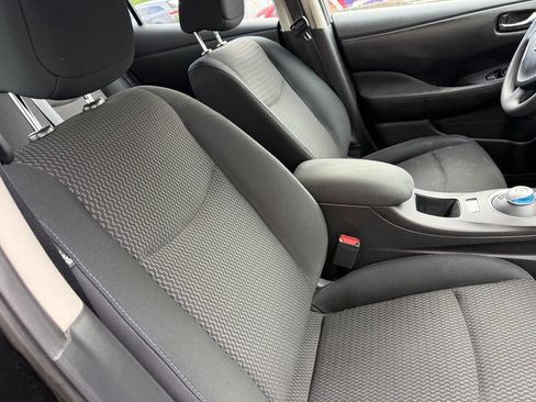 Used 2016 Nissan Leaf S w/ Charger Package image 13