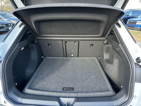 New 2025 Volkswagen ID.4 Pro S image 25