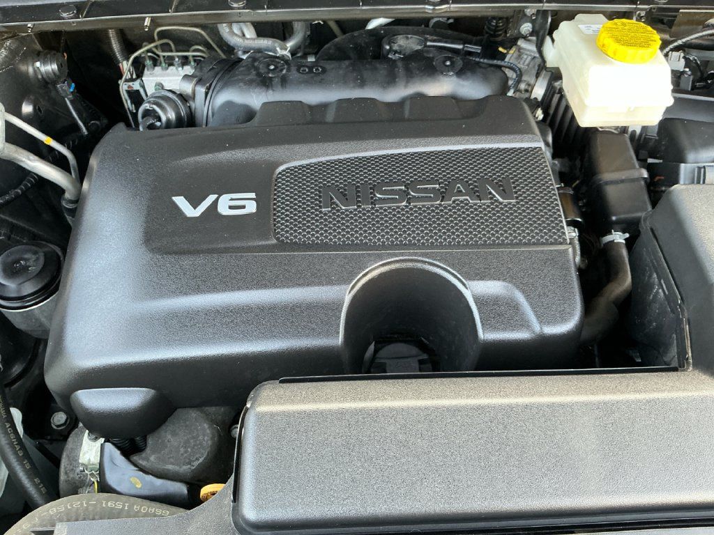 Used 2022 Nissan Pathfinder SL w/ SL Premium Package AWD/4WD image 9