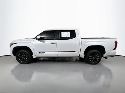Used 2024 Toyota Tundra Platinum AWD/4WD image 8