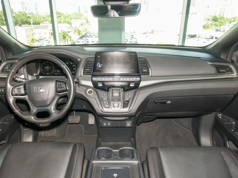 Used 2025 Honda Odyssey Sport-L image 23