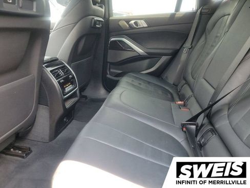 Used 2021 BMW X6 xDrive40i w/ Premium Package AWD/4WD image 8