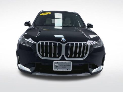 Used 2025 BMW X1 xDrive28i w/ Technology Package AWD/4WD image 3