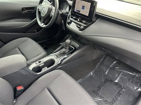 Used 2024 Toyota Corolla LE image 15
