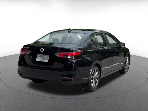 Used 2025 Nissan Versa SV FWD image 14