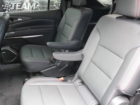 Used 2024 Chevrolet Traverse Z71 w/ Enhanced Driving Package image 21