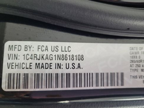 Used 2022 Jeep Grand Cherokee L Laredo w/ Luxury Tech Group I image 33