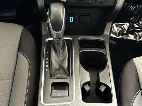 Used 2019 Ford Escape SE FWD image 21