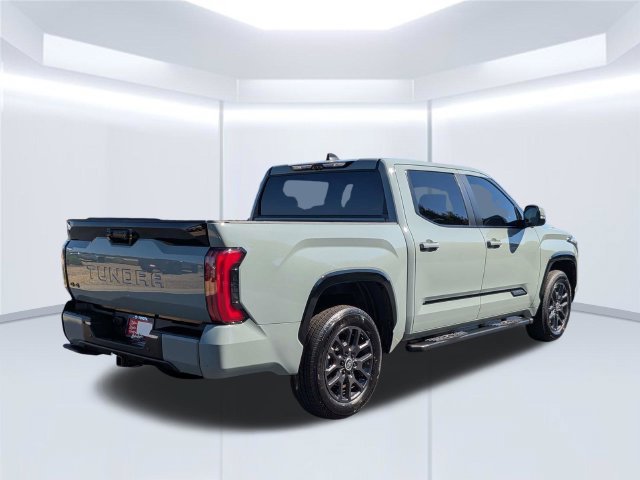 Used 2024 Toyota Tundra Platinum AWD/4WD image 3