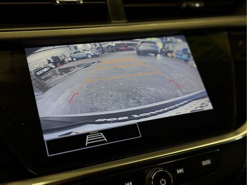 Used 2023 Buick Encore GX Select AWD/4WD image 33