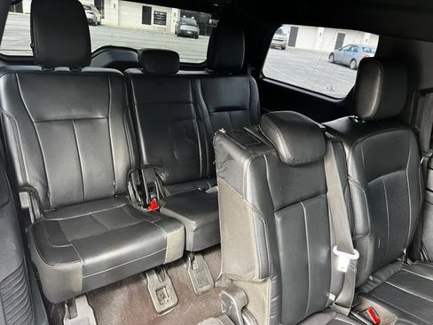 Used 2020 Ford Expedition XLT w/ Equipment Group 202A RWD image 22