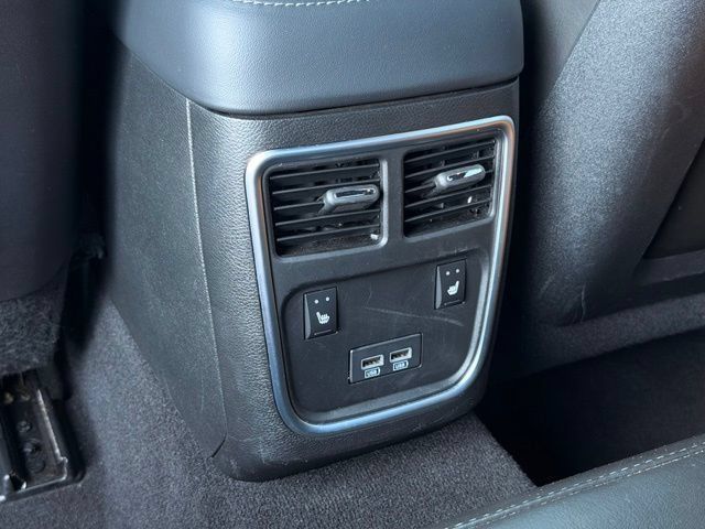 Used 2022 Dodge Charger Scat Pack RWD image 17
