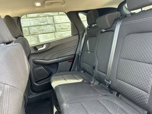 Used 2023 Ford Escape Active w/ Tech Pack #2 FWD image 9