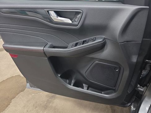 Used 2023 Ford Escape ST-Line FWD image 26