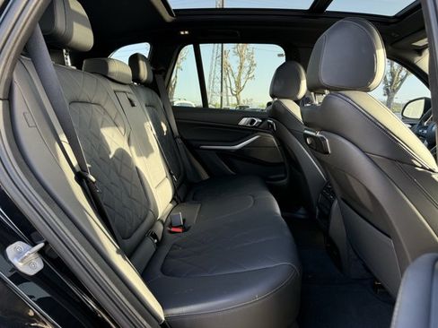 Used 2024 BMW X5 sDrive40i w/ Parking Assistance Package RWD image 15