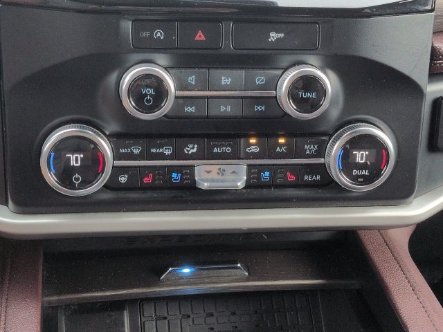 Used 2024 Ford Expedition Max Limited RWD image 28