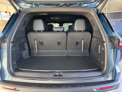 New 2026 Chevrolet Traverse Z71 w/ Driver Confidence Package image 11