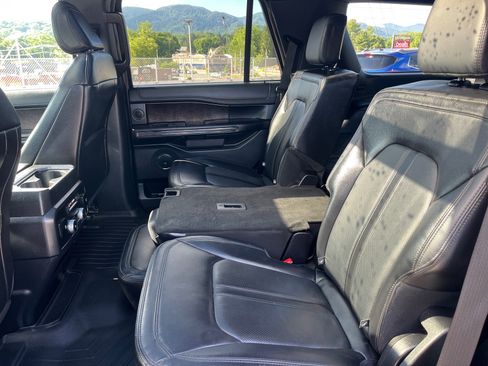 Certified 2021 Ford Expedition Limited AWD/4WD image 18