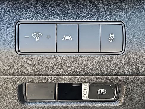 Used 2021 Hyundai Santa Fe SEL FWD image 22
