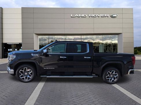Used 2023 GMC Sierra 1500 SLT w/ SLT Premium Package RWD image 8