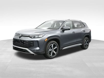 New 2025 Volkswagen Tiguan SE