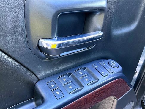 Used 2016 GMC Sierra 1500 SLE w/ SLE Preferred Package AWD/4WD image 31