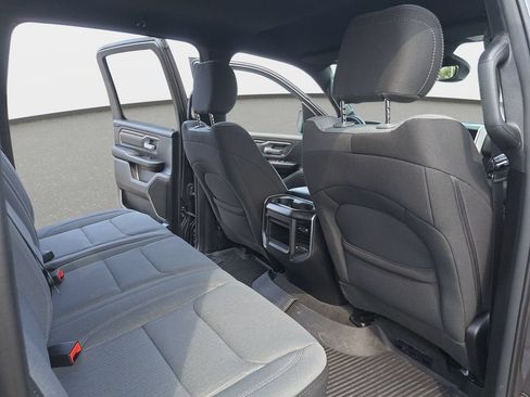 Certified 2024 RAM 1500 Big Horn AWD/4WD image 12