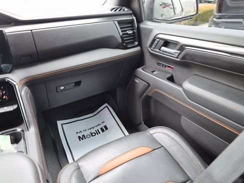 Used 2022 GMC Sierra 1500 AT4 w/ AT4 Premium Package image 20