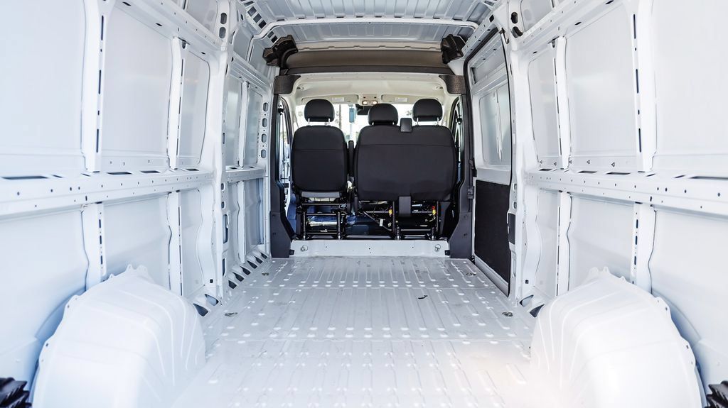New 2026 RAM ProMaster 2500 w/ Convenience Group FWD image 29