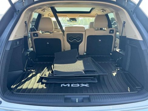 Certified 2026 Acura MDX w/ Technology Package AWD/4WD image 11